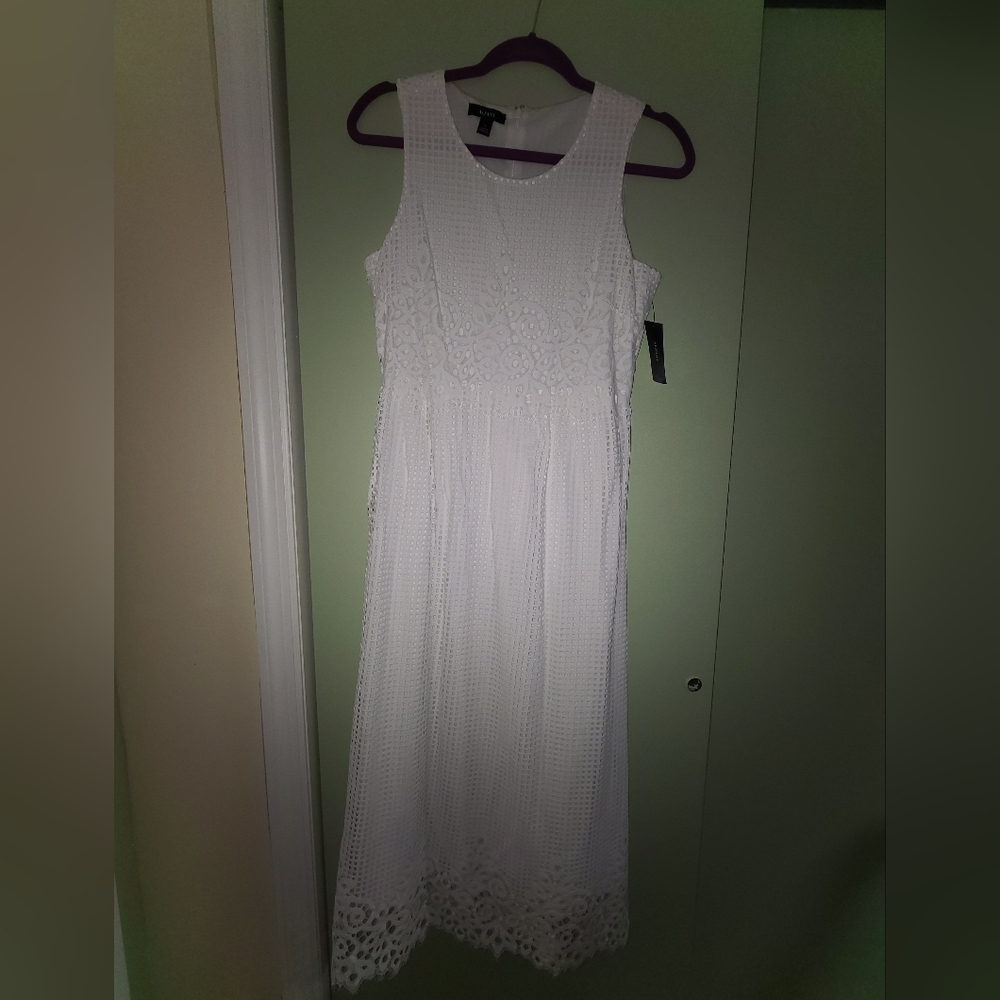 White dress size 8